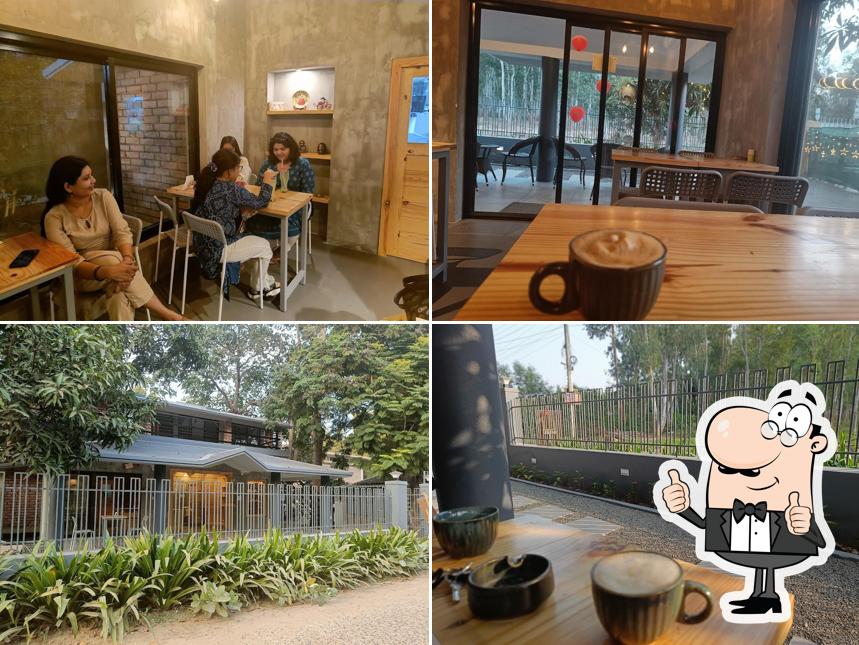 See this pic of Cafe Midori