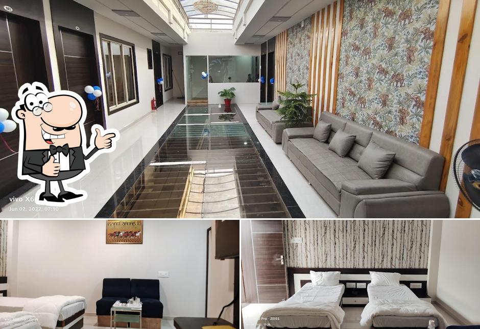 HOTEL TULSI INN - Best Hotel, Restaurant, Banquet Hall