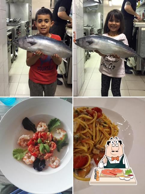 Agua Bistrò del Mare offre un menu per gli amanti dei piatti di mare