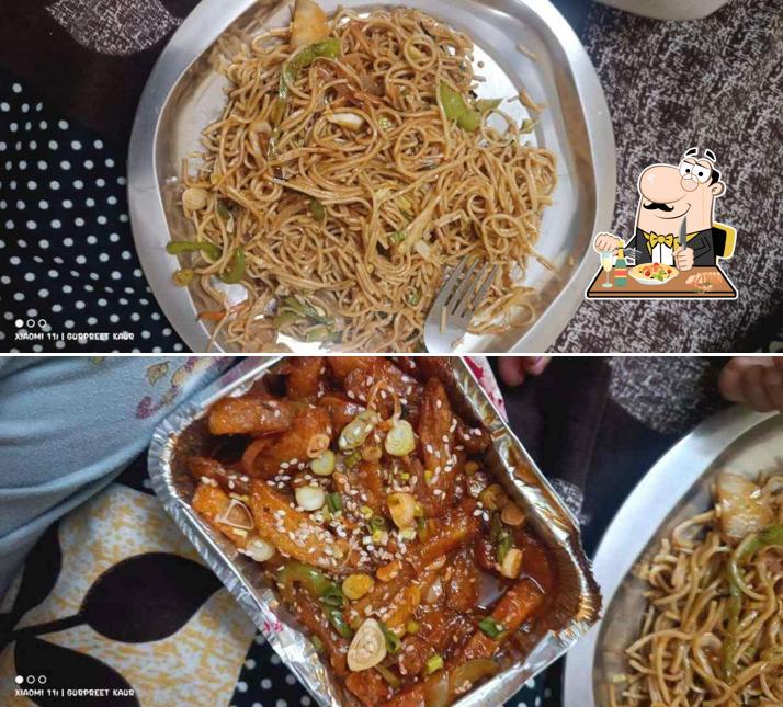 Pad thai at Bharti Fast Food Corner