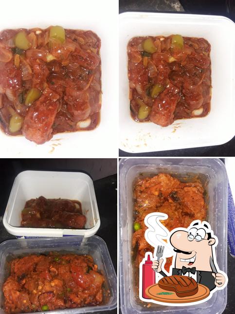 Try out meat dishes at Devdas Fast Food