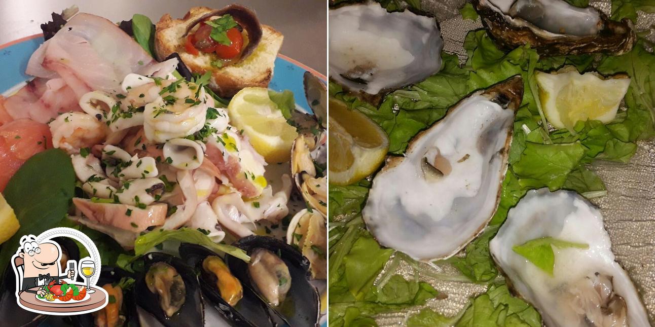I clienti di Pizzeria L'Alta Marea possono ordinare diversi pasti di mare