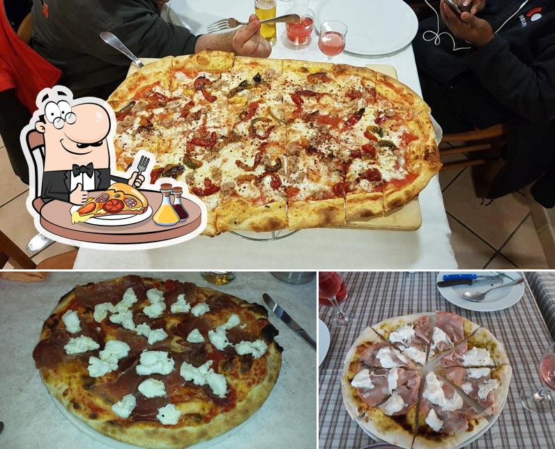 A Disco Volante, puoi goderti una bella pizza