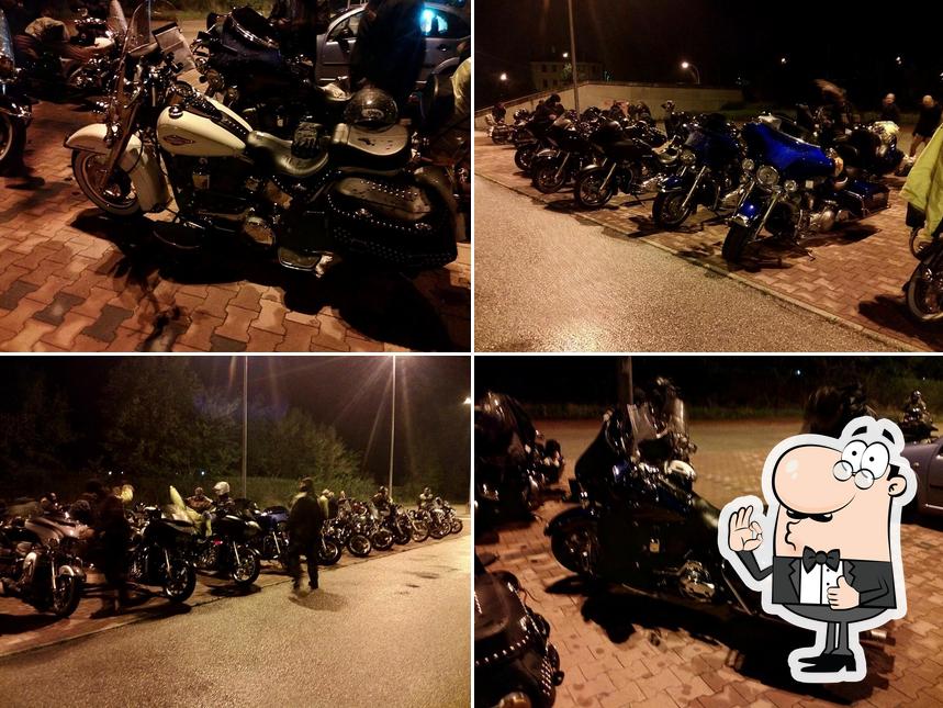 Ecco un'immagine di FANNY PUB