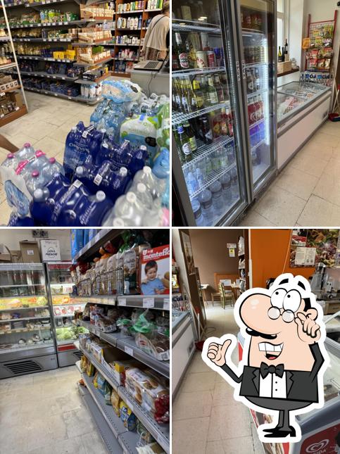 Dai un'occhiata agli interni di Gusto Ortigia Market