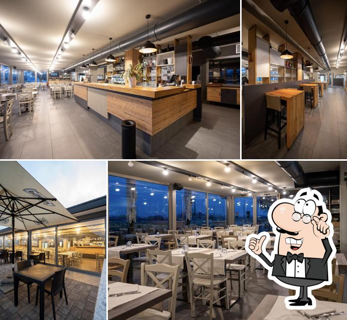 Gli interni di Mamma mò - Pizza & Grill