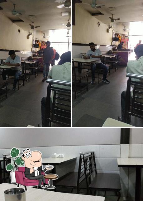 The interior of Shobha Veg Delight