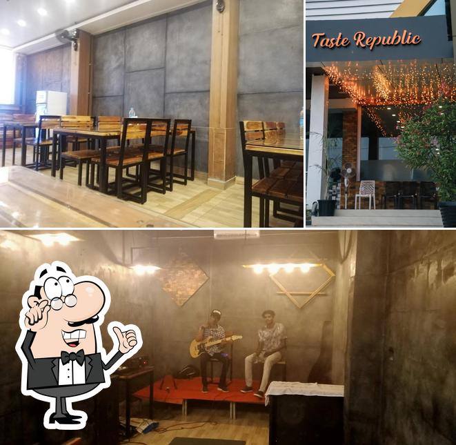The interior of SIGNAL THE FOOD STOP