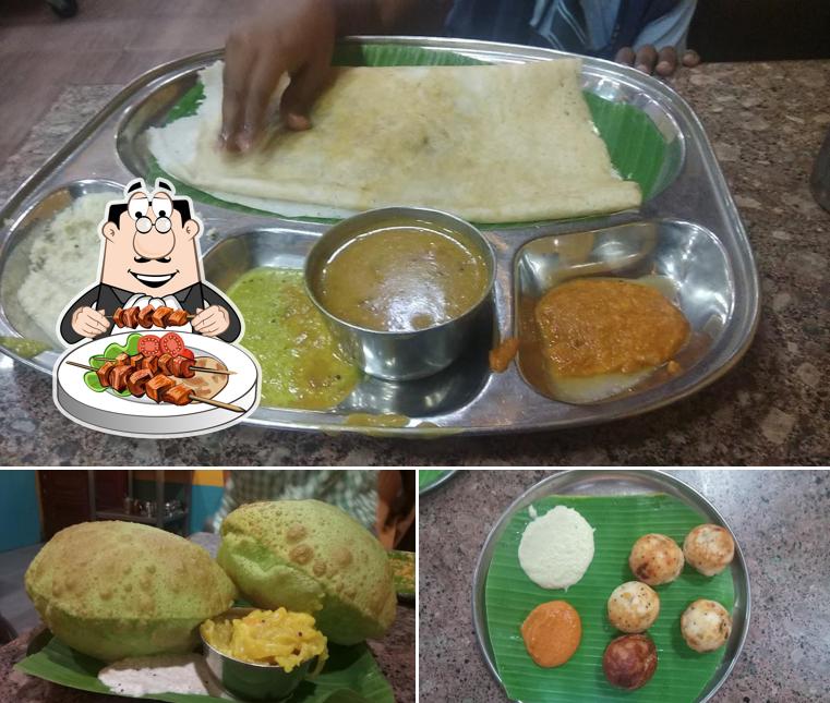 Food at Shri Ramanaas