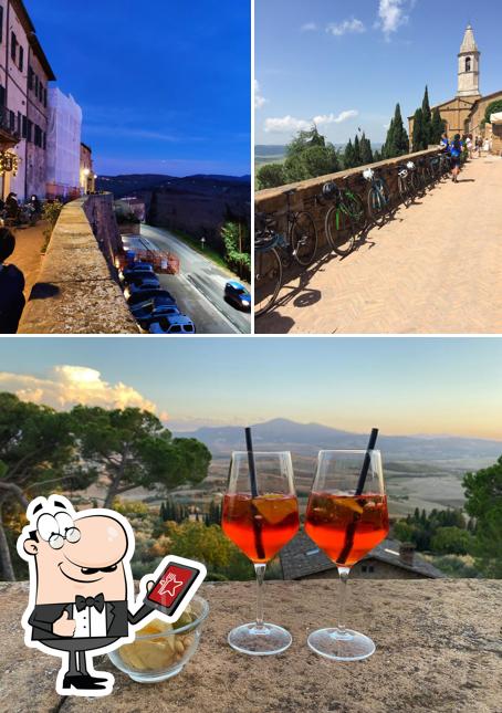 Goditi la vista dagli esterni di Bar Il Casello