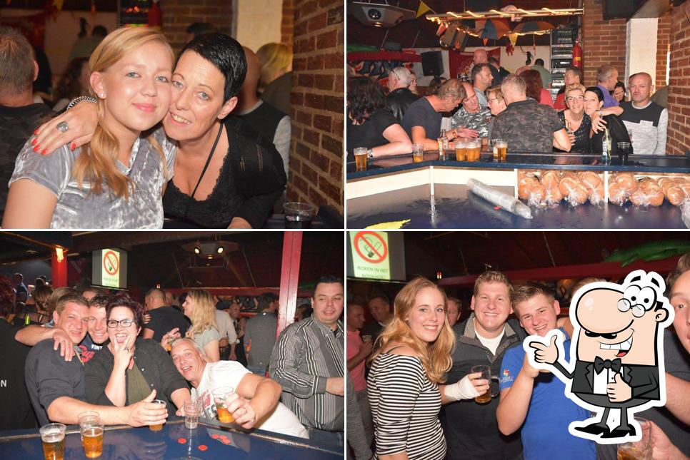 Discobar Sixty Five