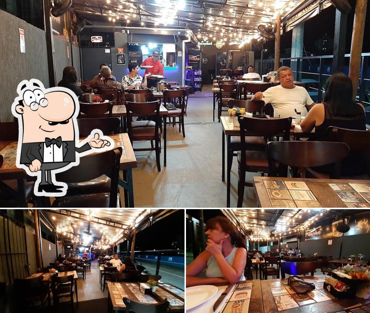 O interior do Esquina da Picanha Steak House