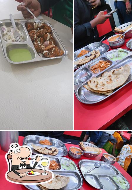 Food at Utsav Rasoi