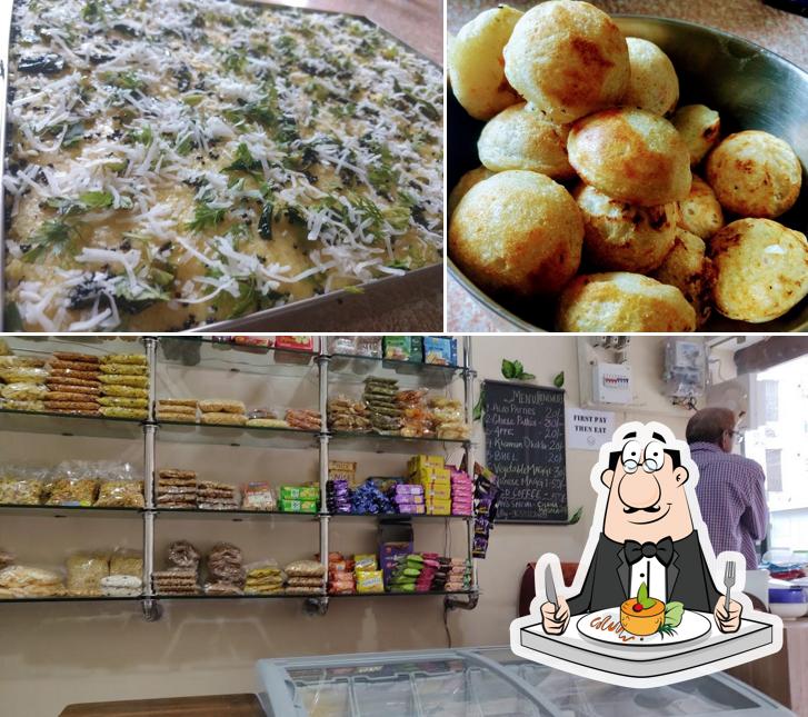 Food at Shreeraj Cafe (Namkin & Icecream)
