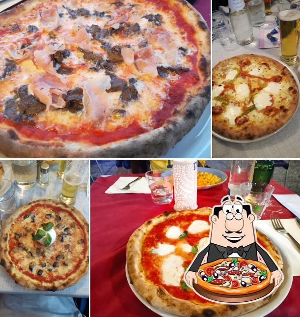 Ordina una pizza a Pizzeria Ristorante La Rosa Dei Venti