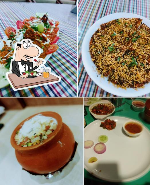 Food at Hotel Mahaveer Rasoi