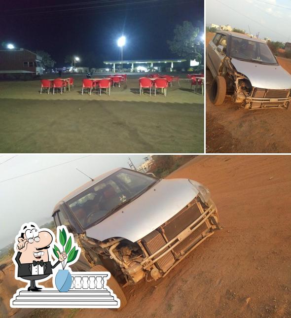 Check out how Bhape ji da dhaba looks outside