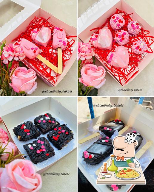 Food at Chaudhary Bakers