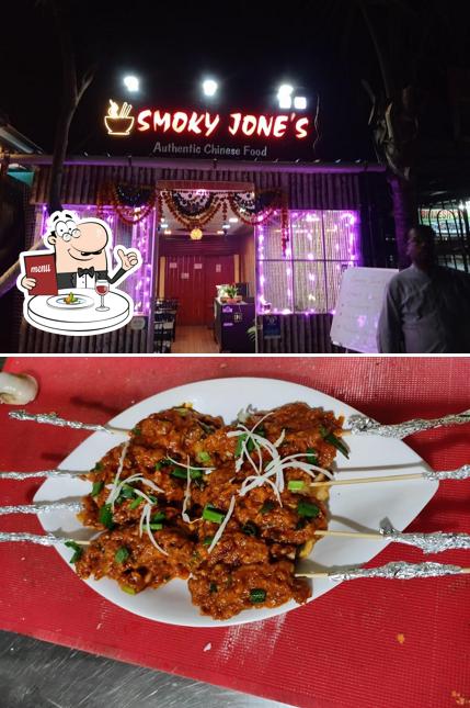 Food at Smoky Jone's