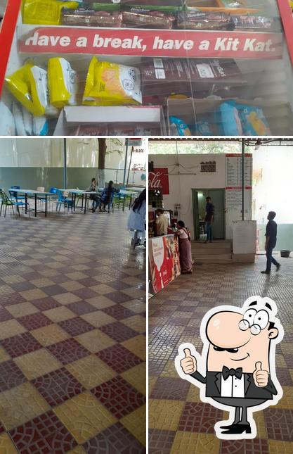 Look at this pic of Cafeteria