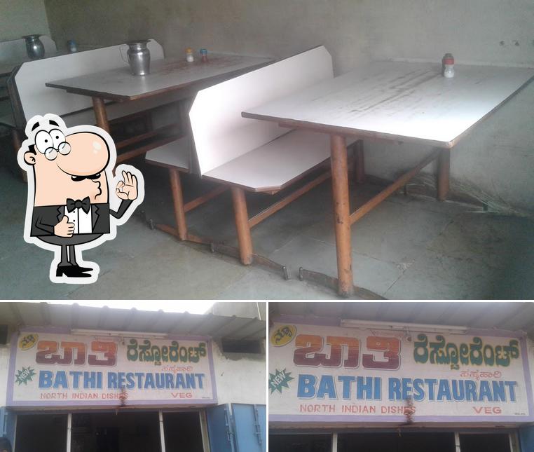 Look at the pic of New Bathi Restaurant