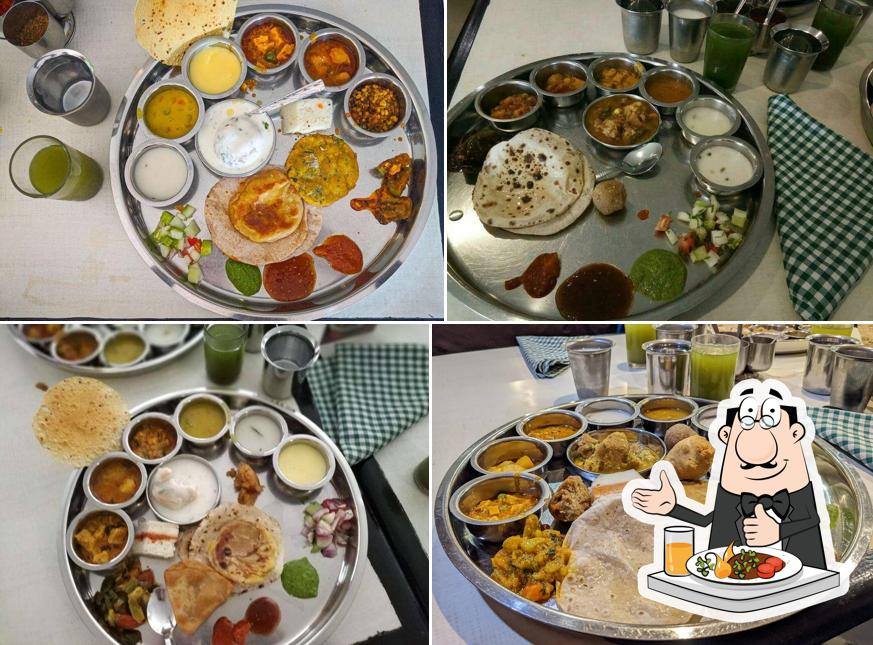 Food at Navaratna Raghav