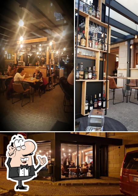 Gli interni di CAMPANIL spirits&food