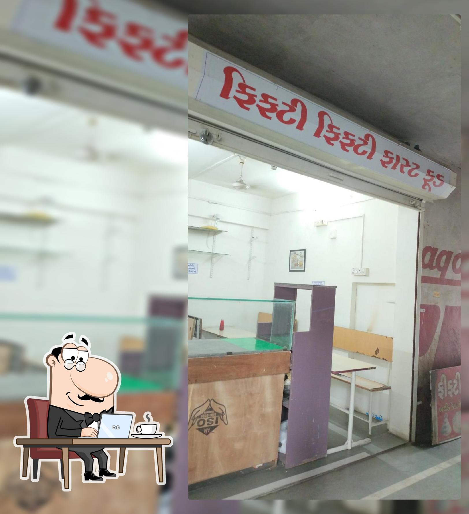 Fifty-Fifty Dabeli