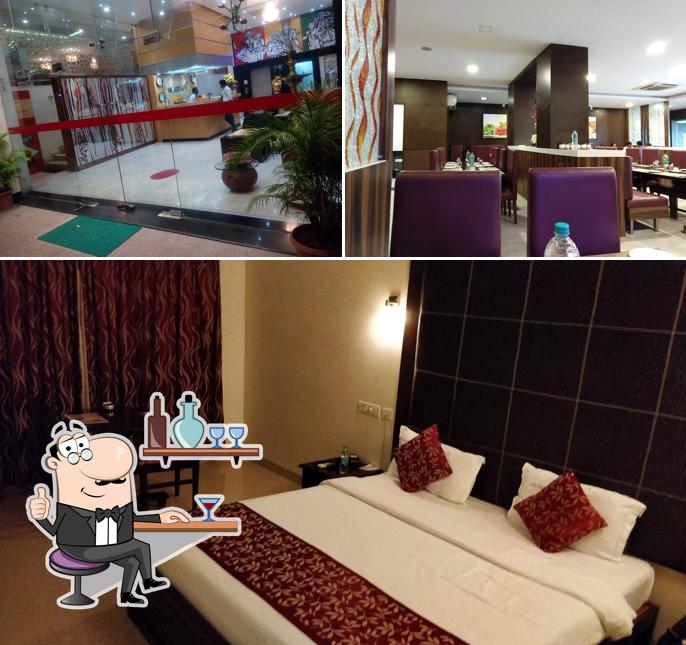 The interior of Hilarity Inn