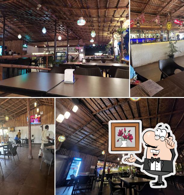 Check out how Mother’s Spice looks inside