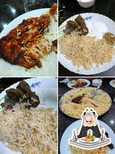 Meals at Al Raaz Arabic Restaurant