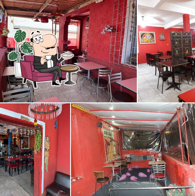 O interior do Buffet Bhagwan