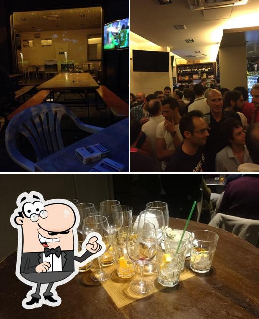 Gli interni di Bar Gianni