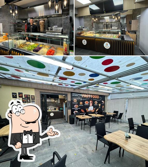 Gli interni di Fast Food Amigo