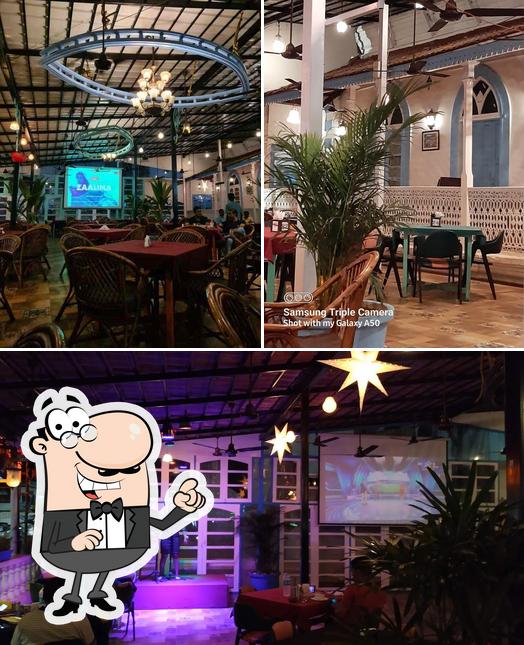 Take a seat at one of the tables at La Portuguesa, Candolim, Goa