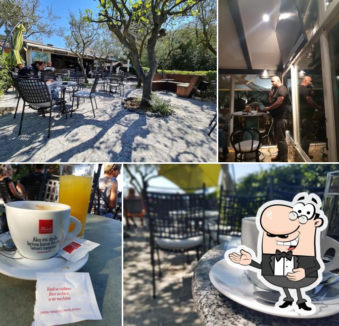 Caffe "Škverić" Biograd