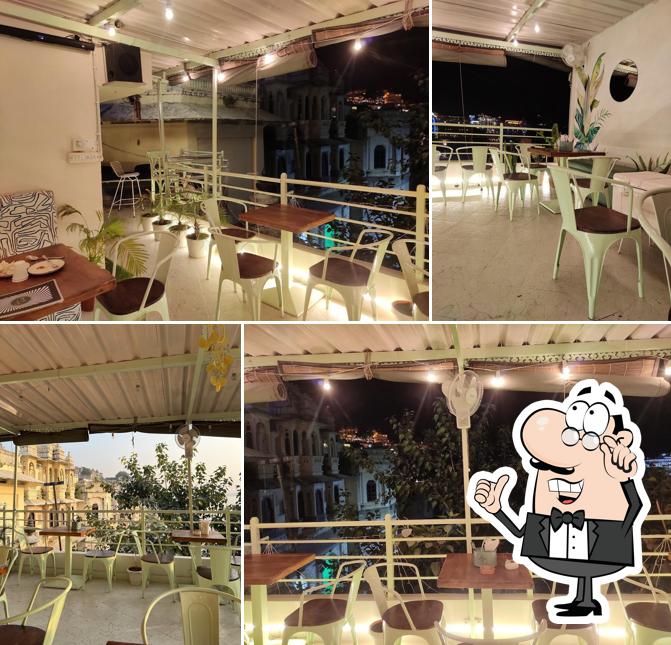 The interior of Green Grotto By Pichola