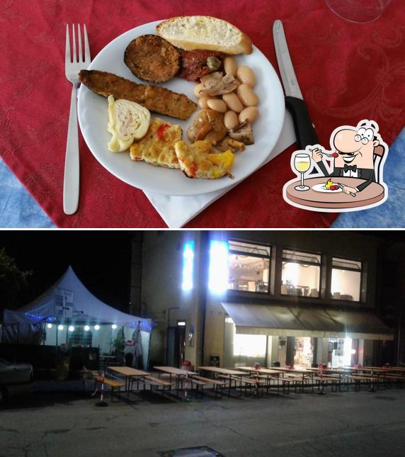 Cibo al Ristorante Piadineria L.P. One