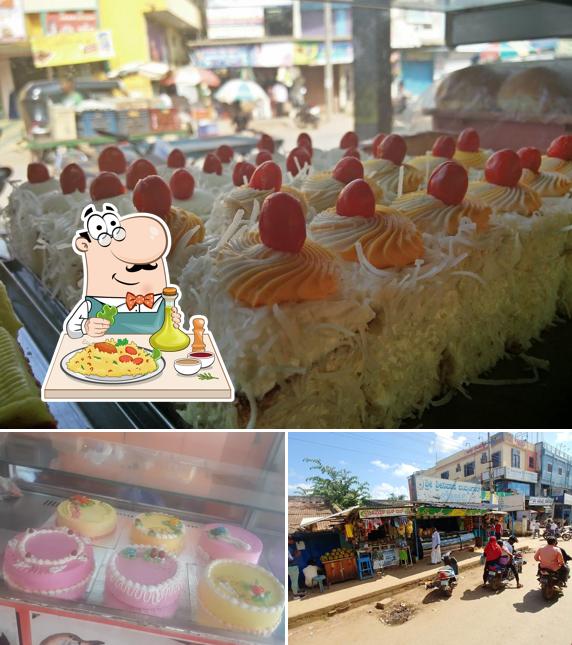 The picture of Srinivas Iyengar Bakery Aladakatti Haveri’s food and exterior