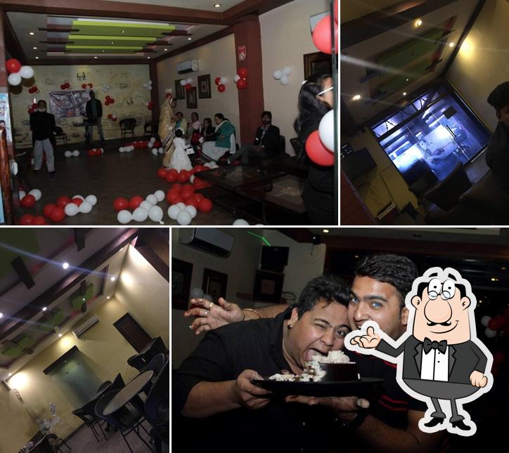 Check out how Cafe Rocks looks inside