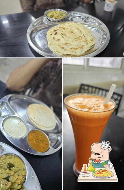 Meals at Indira Gandhi Co-operative Hospital Canteen
