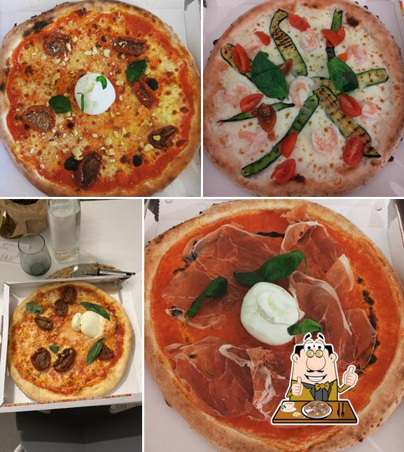 Scegli tra le svariate varianti di pizza