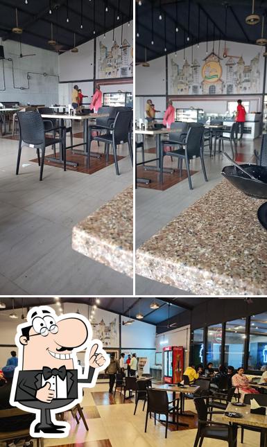 See the photo of Delhi Darbar Highway Jamshedpur