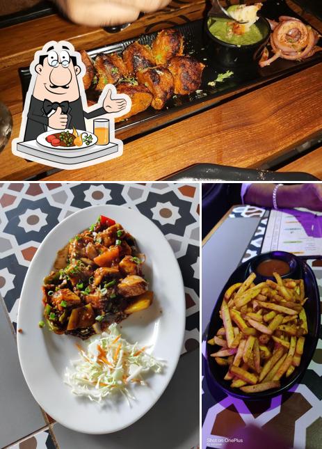 Food at The 3 Musketeers Pub