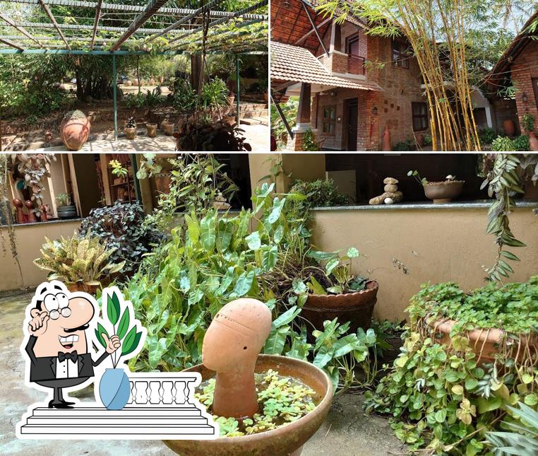 Take a look at the outside part of Clayfingers Pottery
