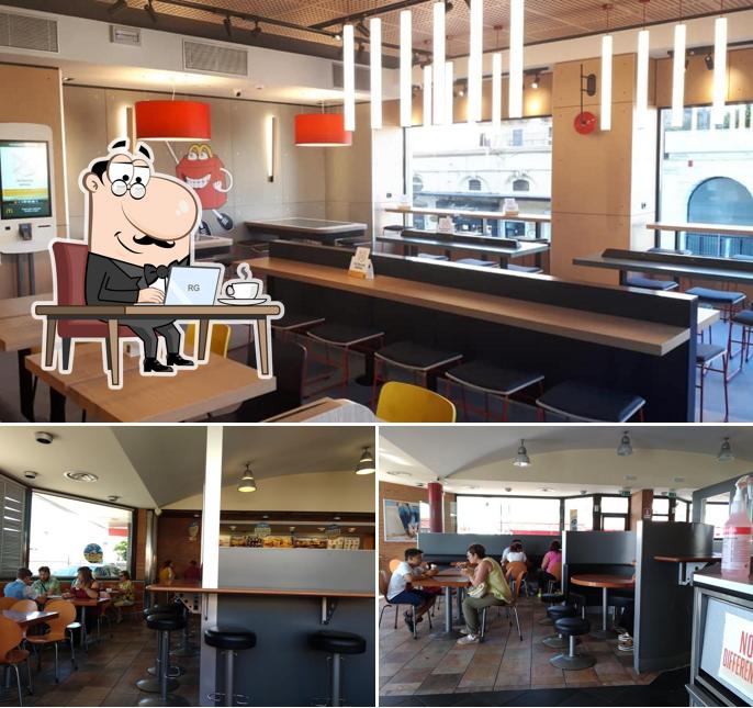 Siediti a un tavolo di McDonald's Bari Santa Caterina