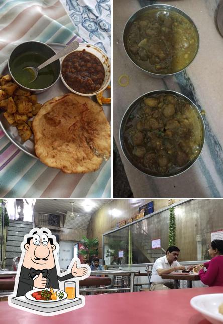 Meals at Prabhu Ji Paharganj Wale Chhole Bhature