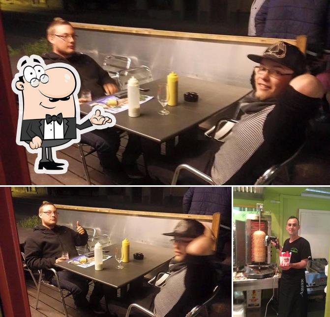 Gli interni di Chez Hasan - Kebab, Pizzeria