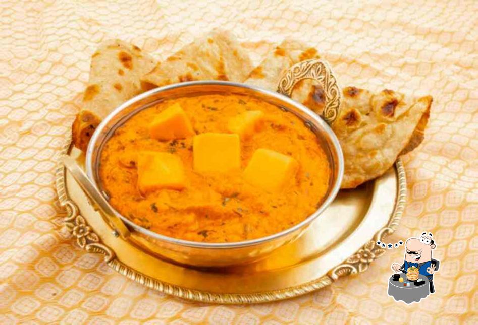Chicken curry at Noorjaha