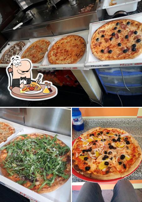 Prenditi una pizza a İstanbul Turchia Pizza Kebap